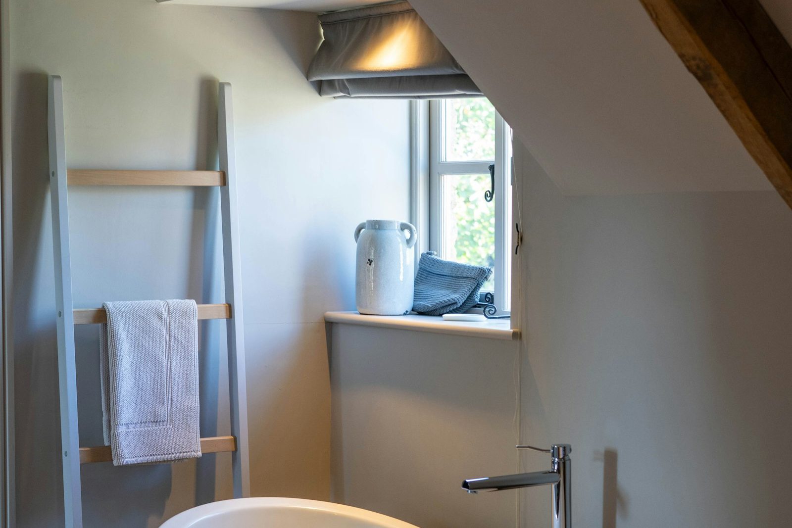 Bathroom renovation Drouin - area bunyip