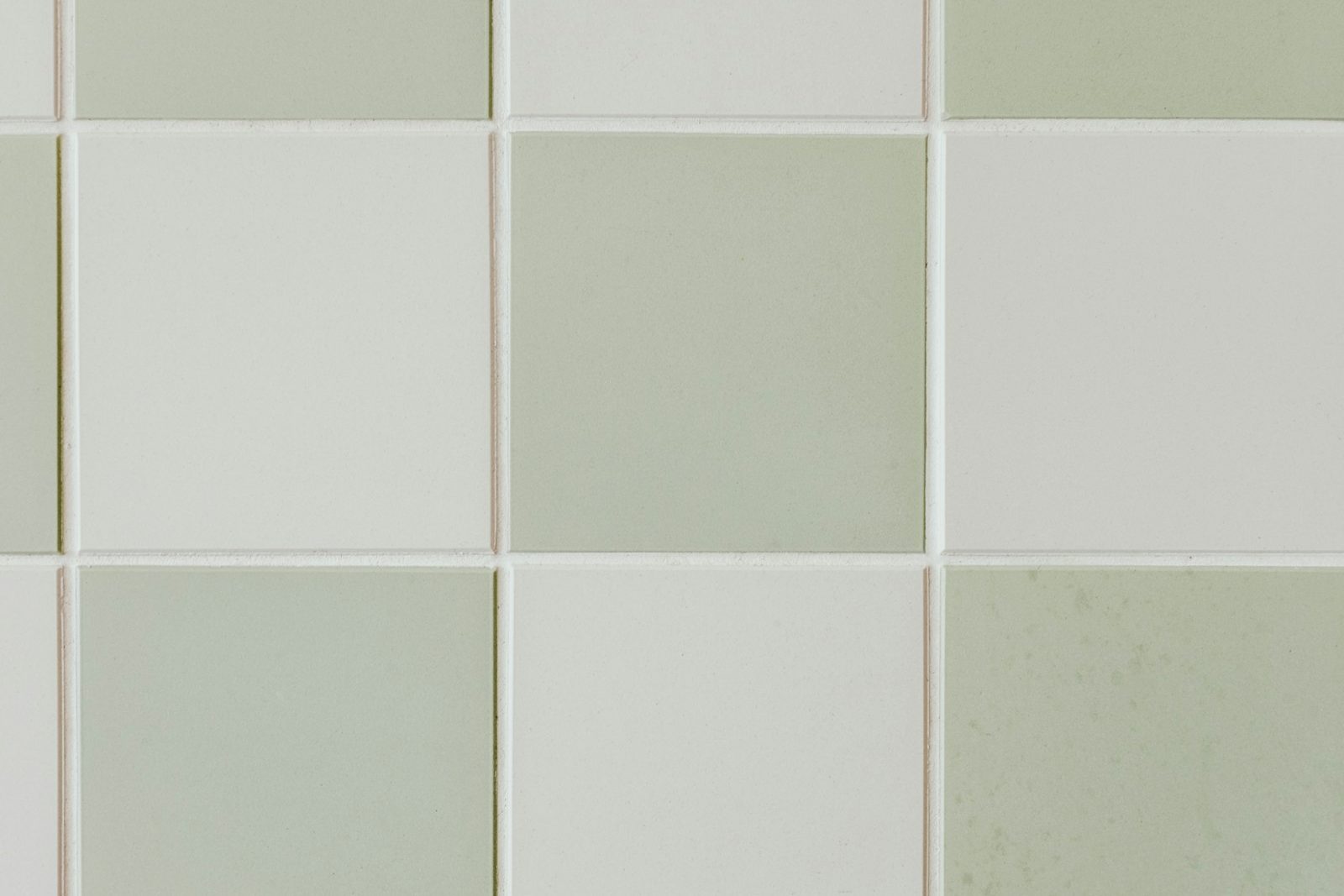 Bathroom renovation Drouin - bathroom tiling