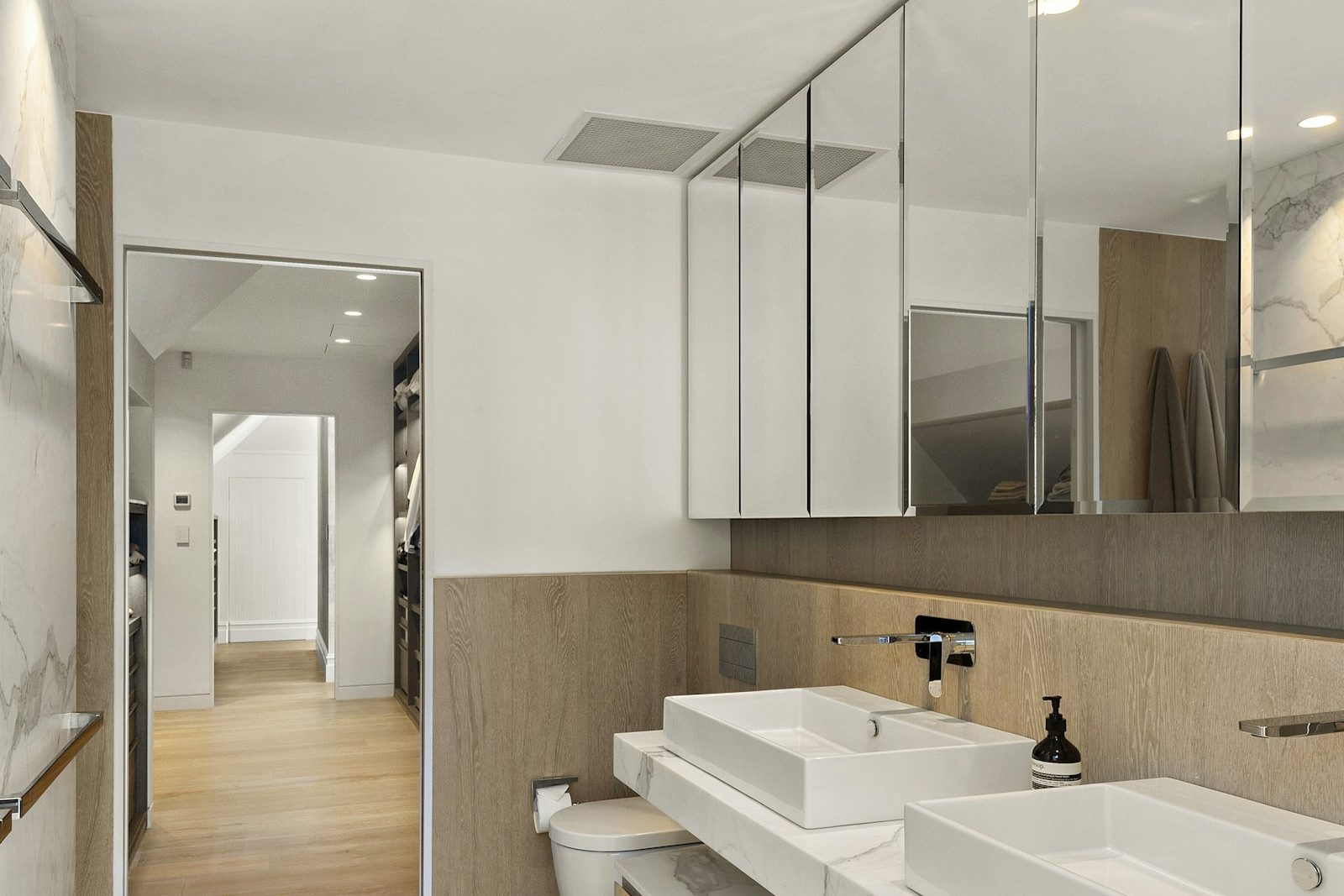 Bathroom renovation Drouin - ensuite renovations